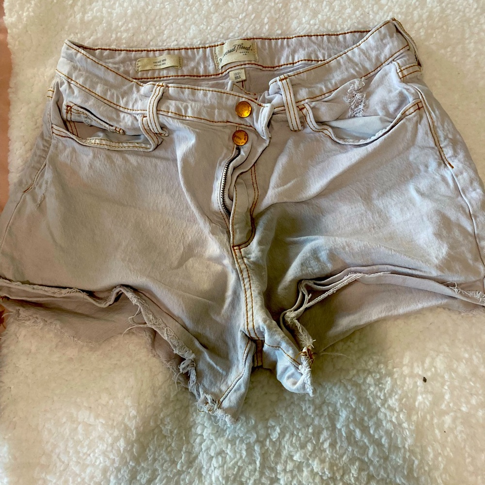 Universal Thread Vintage Midi Jean Shorts